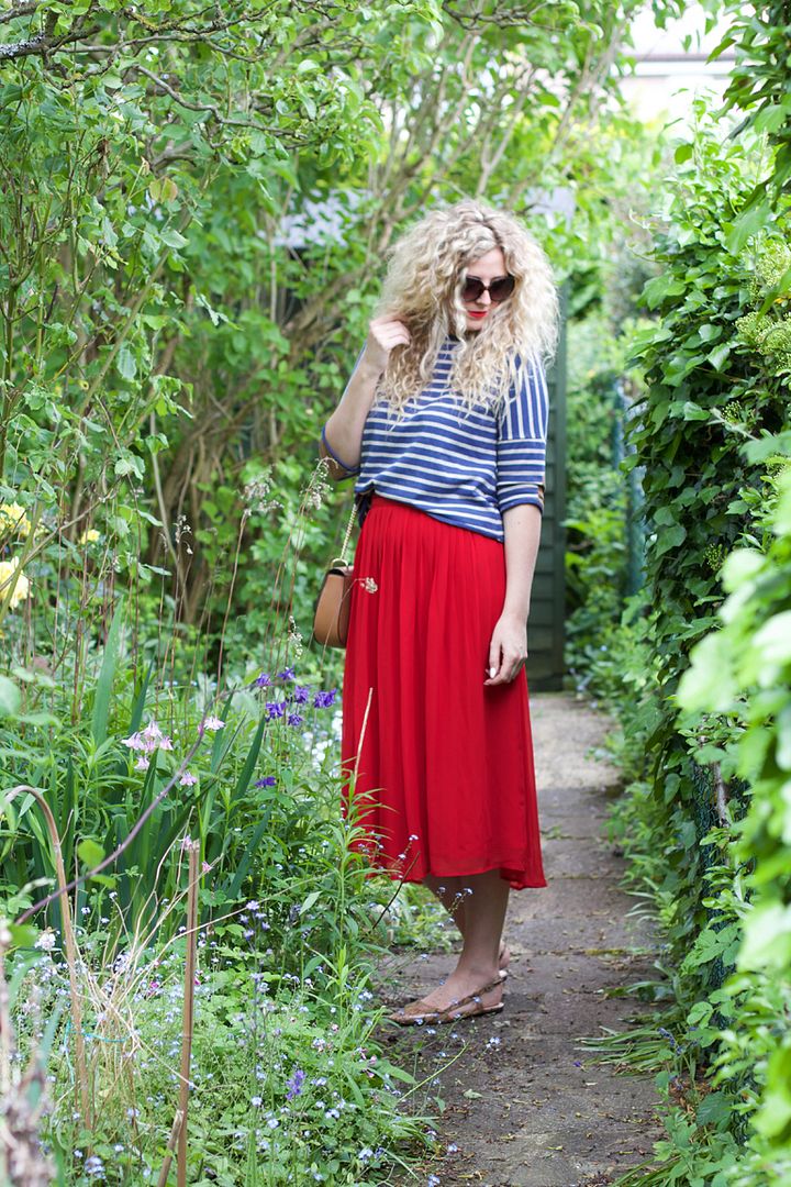  photo midi skirt street style_zpsqw6rf4ih.jpg