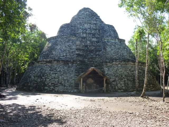 Descubriendo Riviera Maya - 27 Agosto/4 Septiembre 2010 - Blogs de Mexico - Día 7 - 2 Septiembre - Cobá, Gran Cenote,Tulum, Villa maya, Playa Paraiso (5)