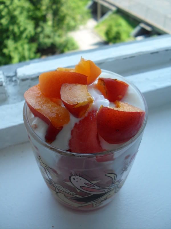summer,salad,fruit,yoghurt,watermelon,apricot