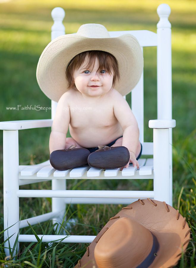  cypress tx baby photographer 6 months photo C1cropWEB-4.jpg