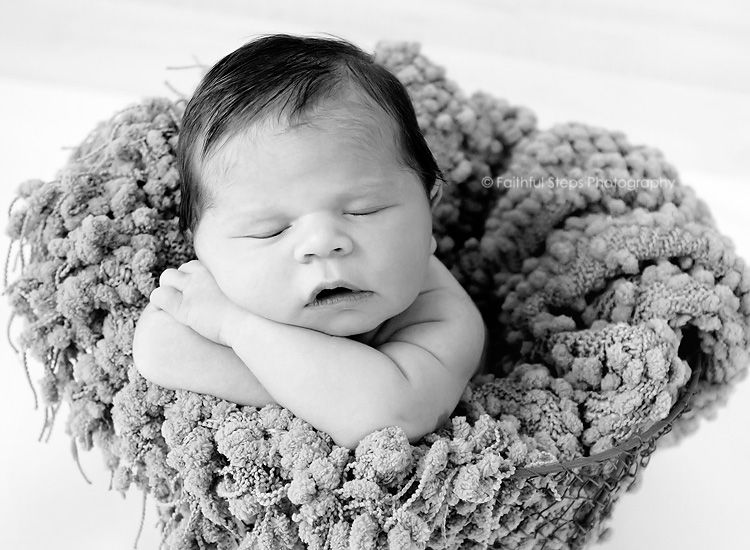  tomball newborn photographer photo R3cropbwWEB_zpsdcdcc490.jpg