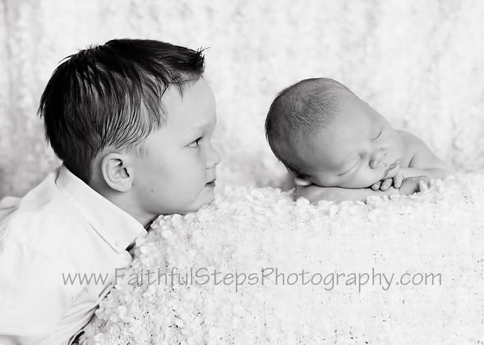 cypress tx newborn photographer Wright,newborn