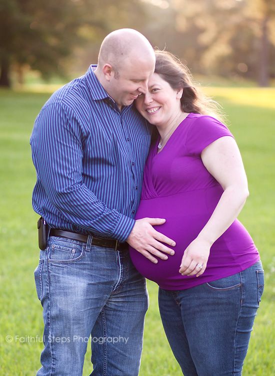  pregnancy maternity portraits cypress texas photo couple2cropWEB_zpscce15beb.jpg