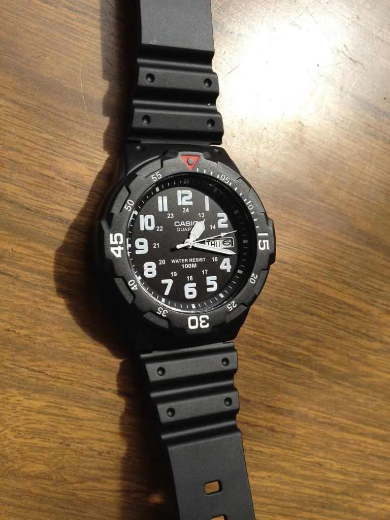 tough, cheap, analog, easy to read watch? Does it exist?