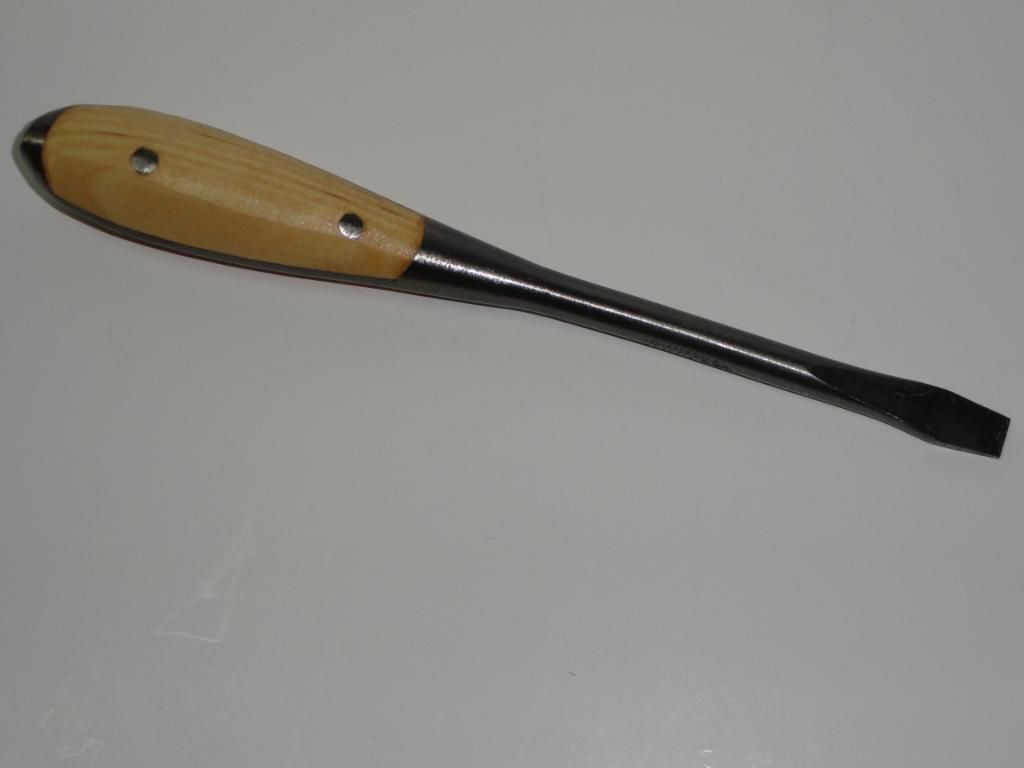 VTG IRWIN PERFECT HANDLE SCREWDRIVER 8 1/2" NEW WOOD GRIP JEEP TOOL KIT