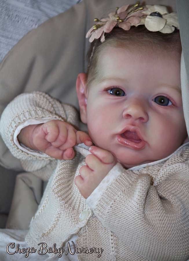 MIMADOLLSREBORN BABY DOLL KITFIRST EDITIONSASKIA BY BONNIE BROWN COLLECTION