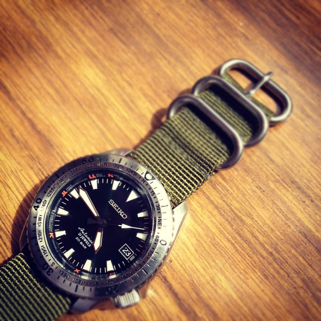 maratac dive watch